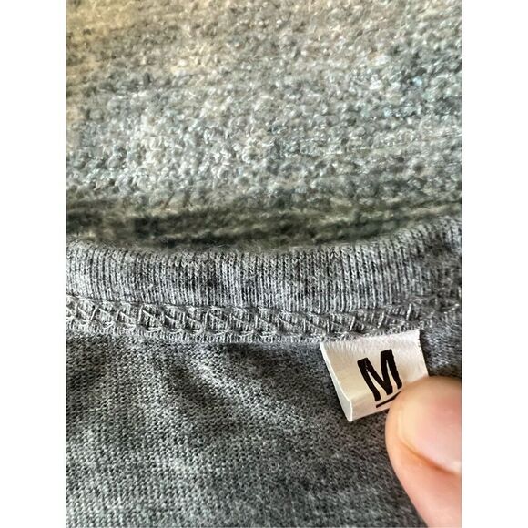 Twisty Tee Gray Bottle Opening Tank Top Medium - Picture 3 of 6